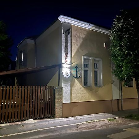 Abigel Vendeghaz Keszthely别墅 外观 照片